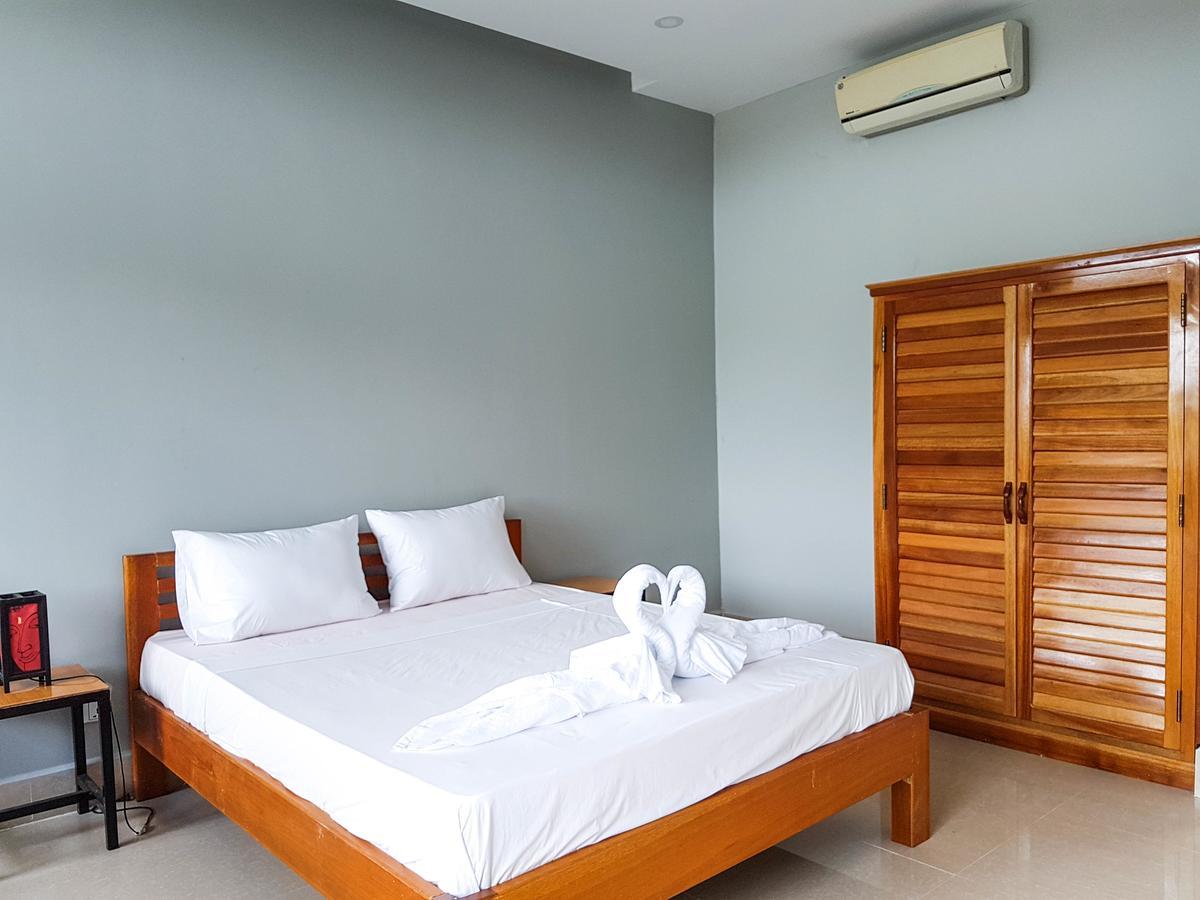 كامبوت Two Moons Resort المظهر الخارجي الصورة